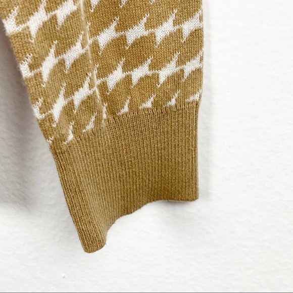 BANANA REPUBLIC Gold And Cream Long Sleeves Sweater, Size Small - Picture 5 of 8